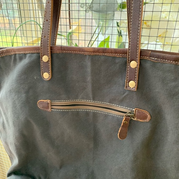 Myna Bag Tote Purse Bag Brown Grey Black White Faux Fur and Fabric - Picture 3 of 5